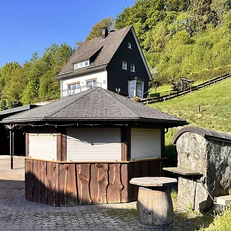 Smart 2 Bb2 322 מלון *